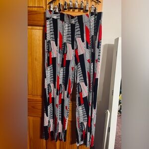 Roz & Ali Red, Black & White Geometric Wide-Leg Pants